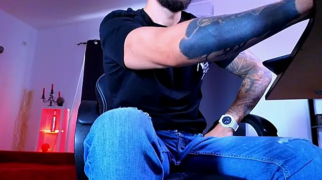 عرض كام MightyAaron66