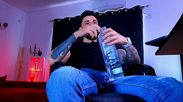 MightyAaron66 Webcam show