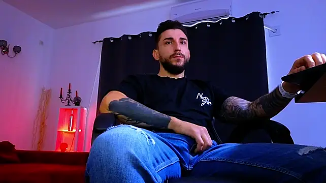 عرض كام MightyAaron66
