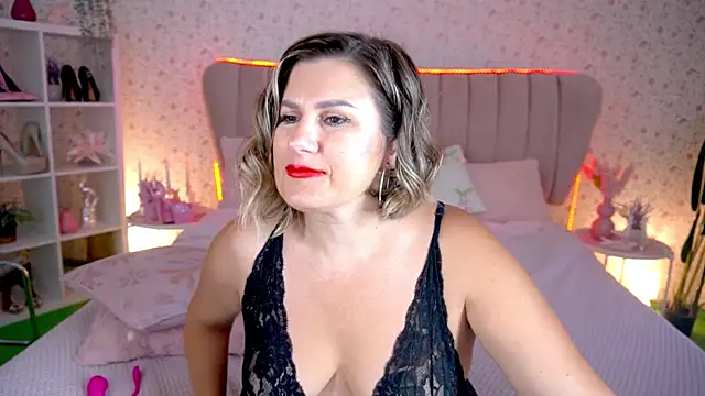 KiraRoxx Webcam-Show
