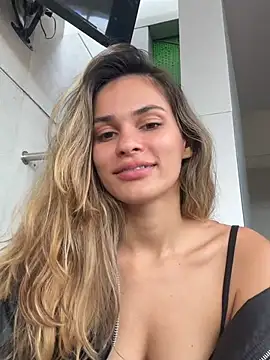 Show de cuteluci_ na webcam