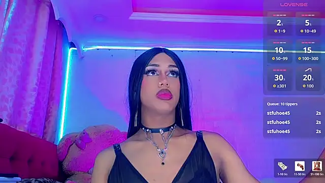 NahomiCamper's Webcam Show