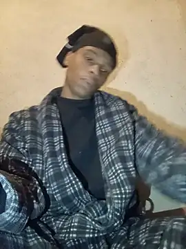 عرض كام SexyCaramelDude23