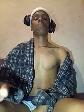 SexyCaramelDude23 Adlı Modelin Web Kamerası Şovu