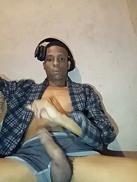 BbcCaramelXx Show in webcam