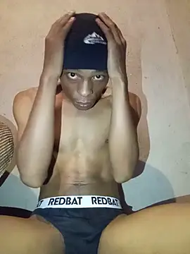 הופעת וובקאם של BbcCaramelXx