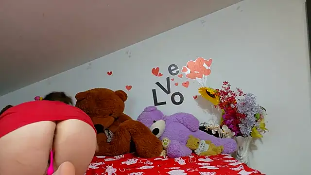 SweetMaddy888 网络视讯表演