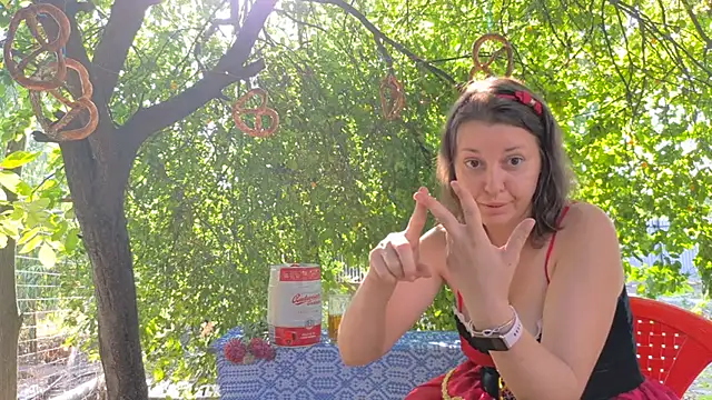 Онлайн чат XXX SweetMaddy888