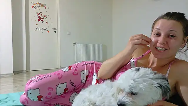 SweetMaddy888 Adlı Modelin Canlı XXX Sohbeti