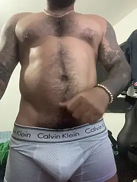 Show modela Lyon_vach na web-kameri