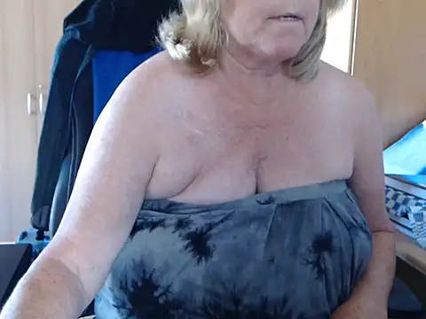 _sunshine__ Chat XXX in diretta
