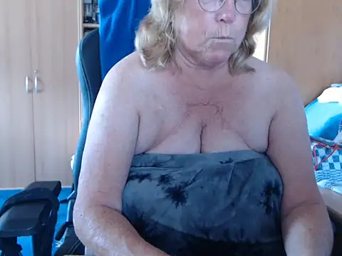 _sunshine__ Webcam-Show