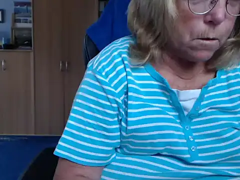 Chat +18 de _sunshine__ ao vivo
