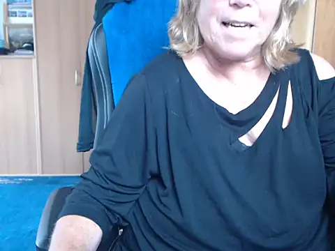 צ'אט XXX בשידור חי של _sunshine__
