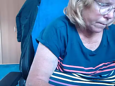 XXX chat uživo modela _sunshine__