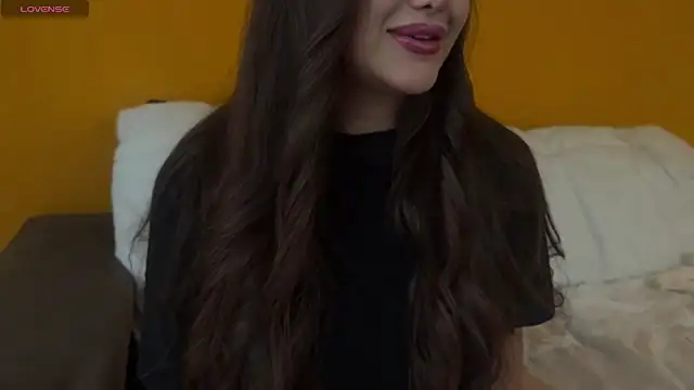 Elinatiranda Adlı Modelin Web Kamerası Şovu