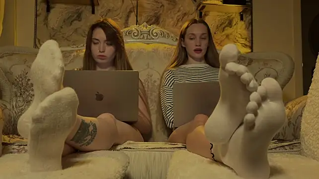 Chat XXX en directo de chillgoddess
