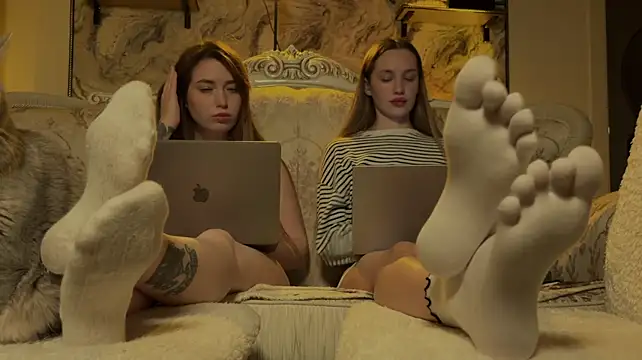 عرض كام chillgoddess