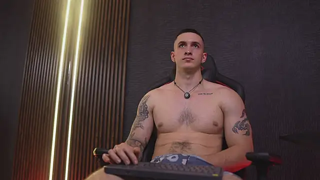 JacksonOlsenn Webcam Show