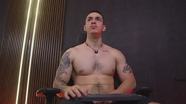JacksonOlsenn Webcamshow