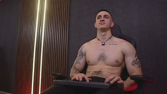 JacksonOlsenn Webcamshow