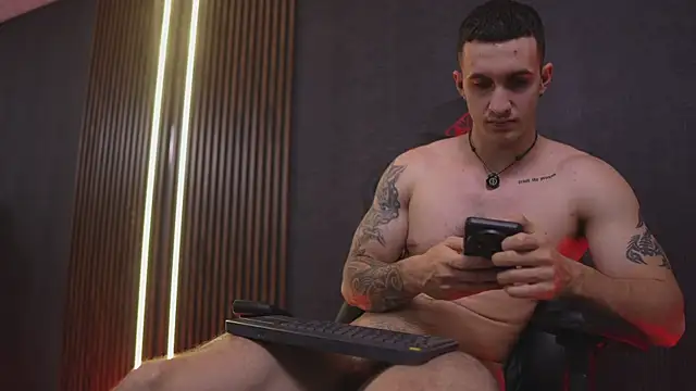 JacksonOlsenn webkamerás műsora