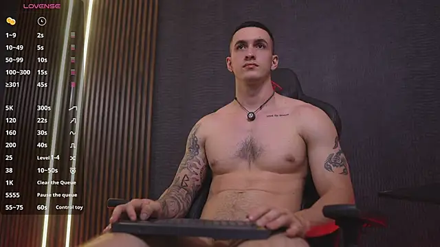 JacksonOlsenn's Webcam Show