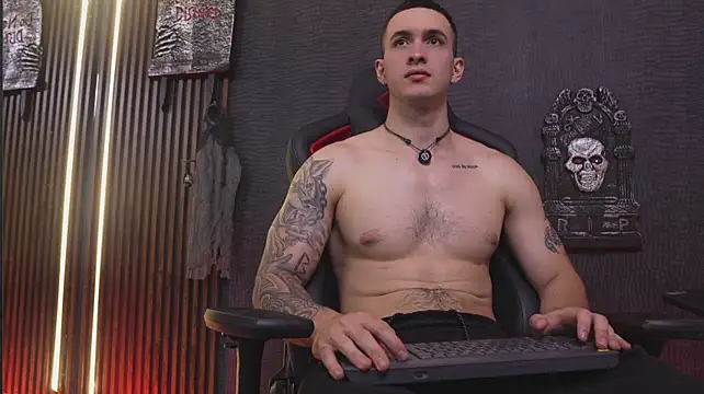 JacksonOlsenn Webcam show
