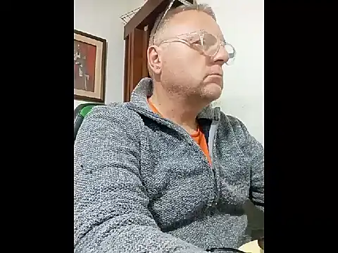 AmateurHotCoupleSix Adlı Modelin Web Kamerası Şovu
