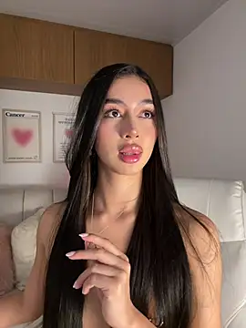 maddy_bronw_'s Live XXX Chat