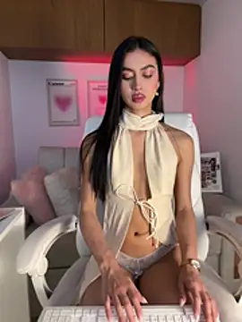 Chat +18 de maddy_bronw_ ao vivo