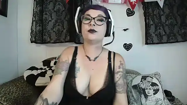 Missy-Dee's Webcam Show