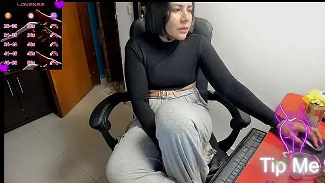 peanut_tangerine's Live XXX Chat