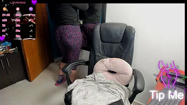 peanut_tangerine's Live XXX Chat
