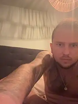 thehornyguy97 webcam show