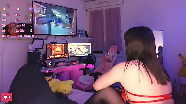 Pokazy przed kamerką – __--__Bambi__X__OFF__--__