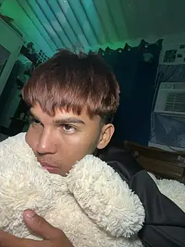 sexyboyandrs webcam show