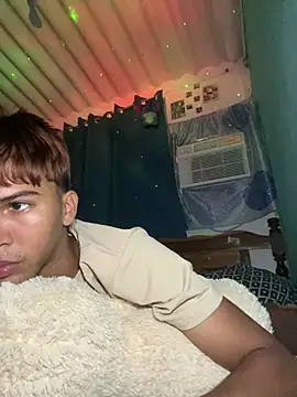 sexyboyandrs webcam show