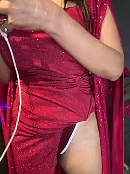 Hot_royalbhabhi 网络视讯表演