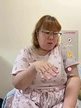 แชท XXX สดของ SAKU-RA-chan