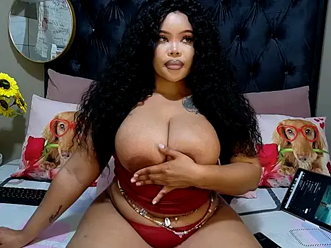 AmaraKingxx's Webcam Show