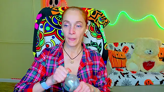 BreeTerner's Webcam Show