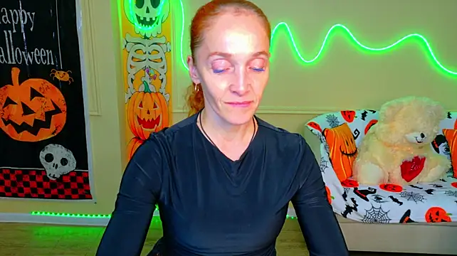 BreeTernern Live XXX chat
