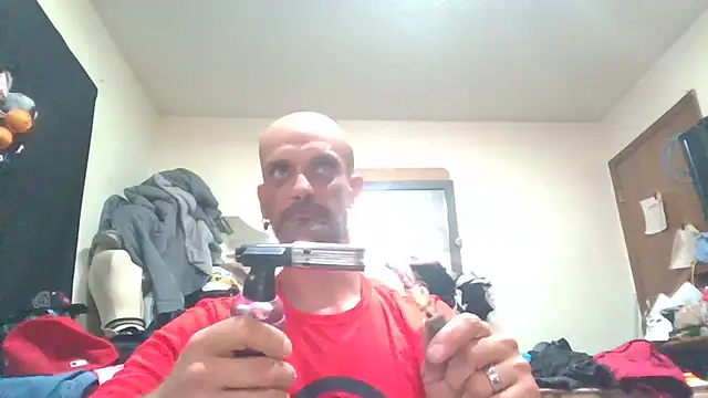 slinginbigD Show in webcam