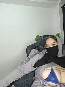 janna_isa Chat XXX in diretta