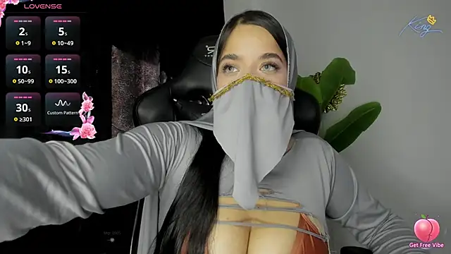 janna_isa's Webcam Show
