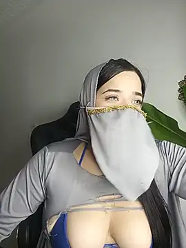 janna_isa's Live XXX Chat