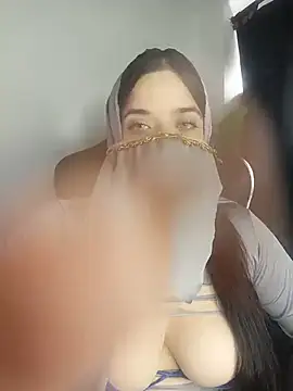 Czat XXX na żywo – janna_isa
