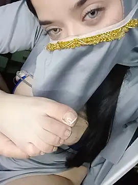 janna_isa Adlı Modelin Canlı XXX Sohbeti