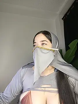 janna_isa Adlı Modelin Canlı XXX Sohbeti